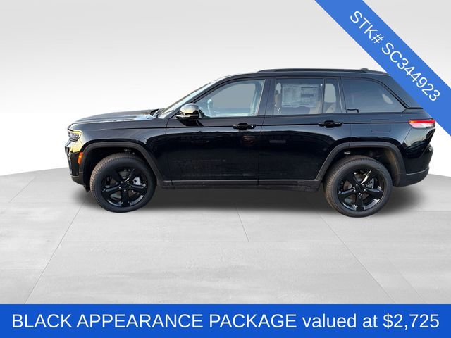 New 2025 Jeep Grand Cherokee Limited w/ Luxury Tech Group II AWD/4WD image 4