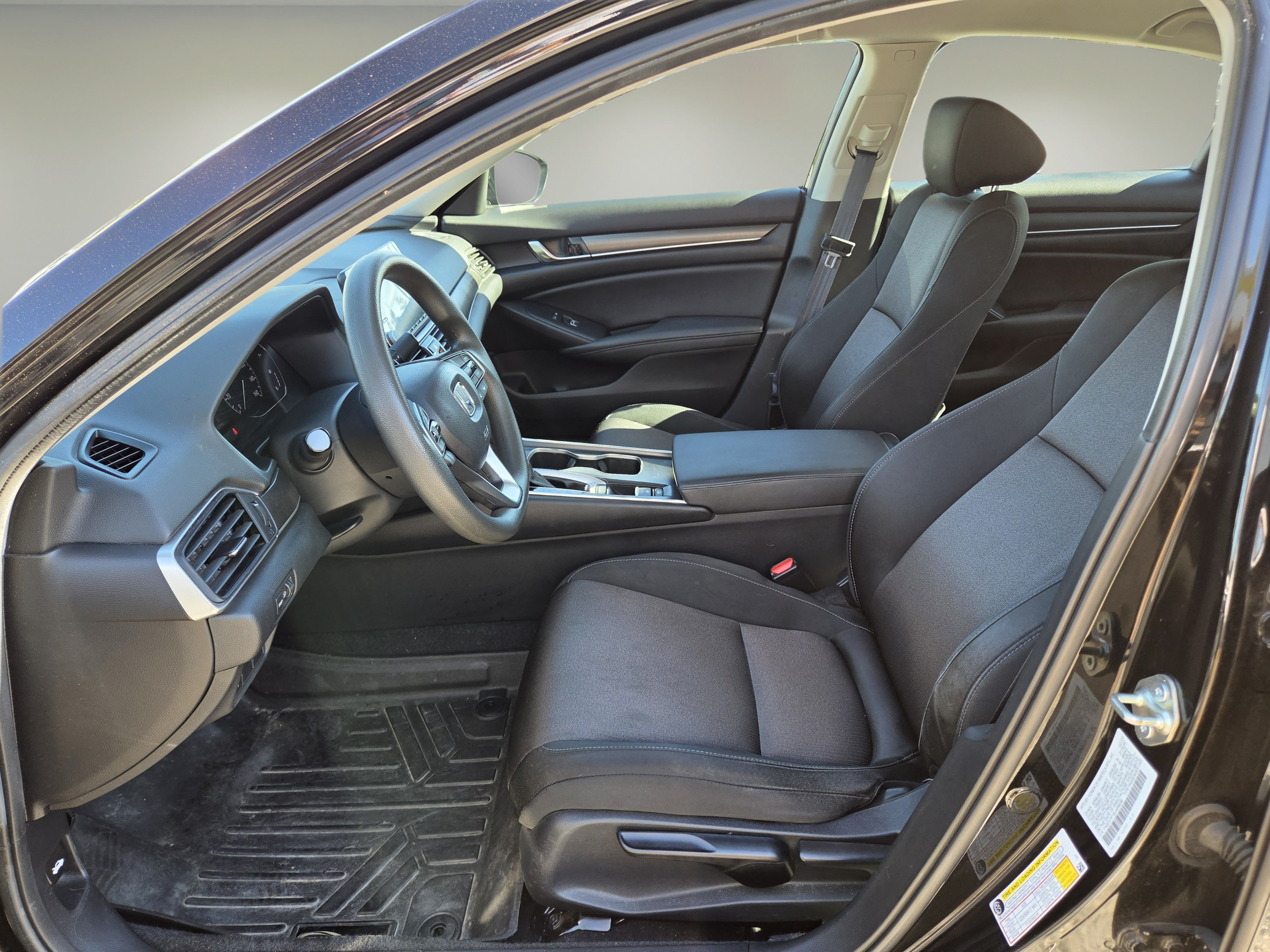 Used 2020 Honda Accord LX image 10