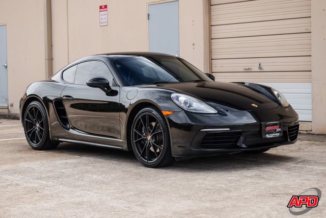 Used 2019 Porsche 718 Cayman RWD image 5
