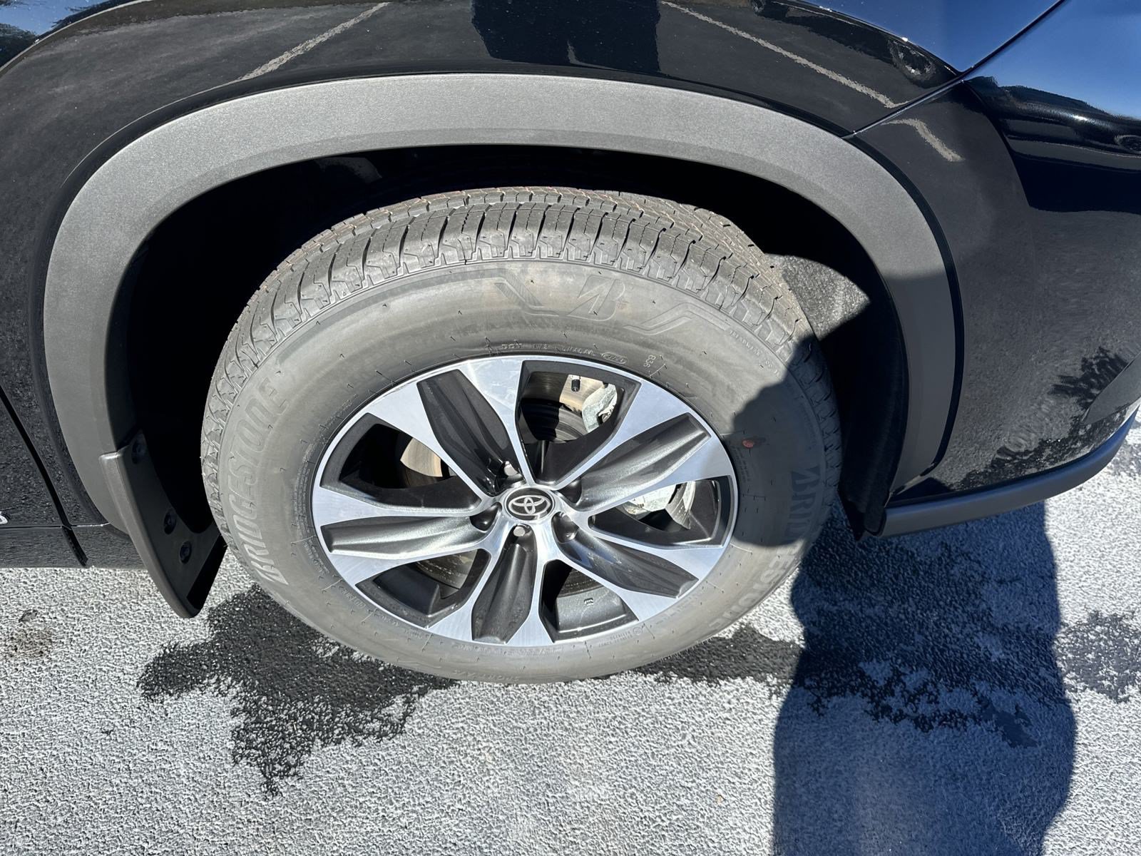 New 2025 Toyota Highlander XLE AWD/4WD image 10