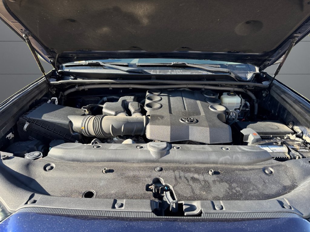 Certified 2018 Toyota 4Runner SR5 Premium AWD/4WD image 20