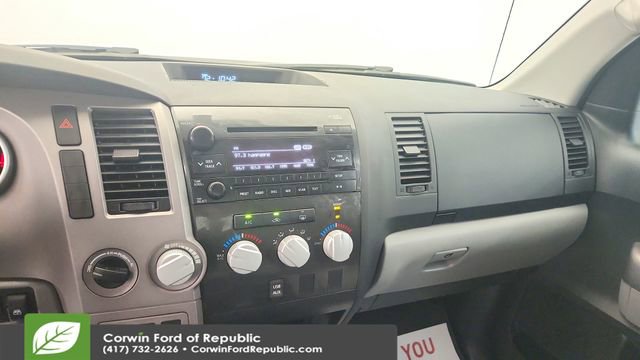 Used 2012 Toyota Tundra 4x4 CrewMax w/ Tow Pkg image 16