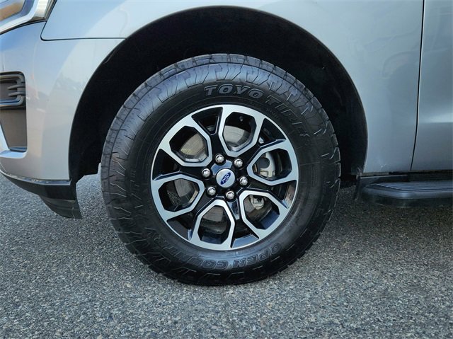 Used 2024 Ford Expedition XLT image 9