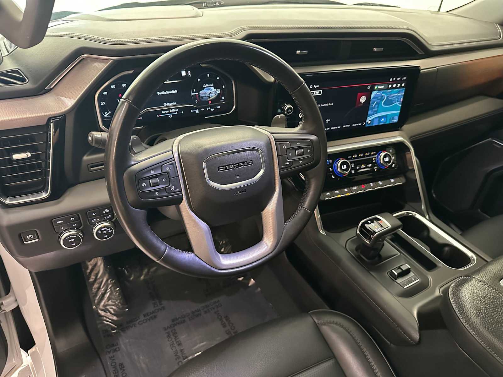 Used 2022 GMC Sierra 1500 Denali AWD/4WD image 2