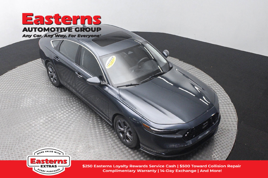 Used 2023 Honda Accord EX image 4