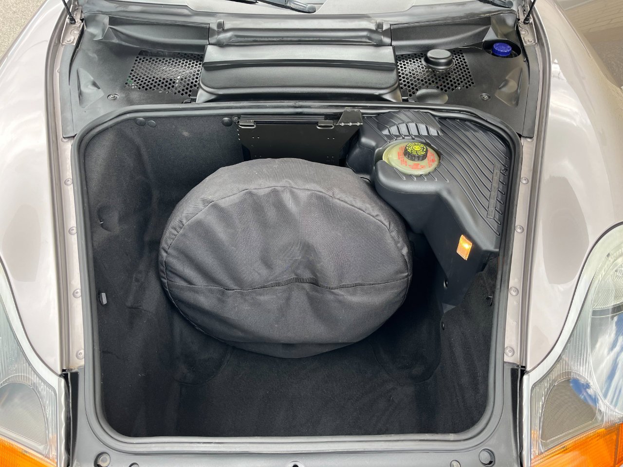 Used 2002 Porsche Boxster image 25