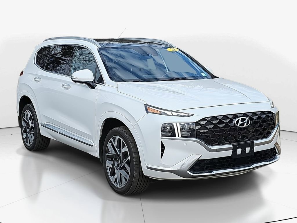 Used 2023 Hyundai Santa Fe Calligraphy image 1
