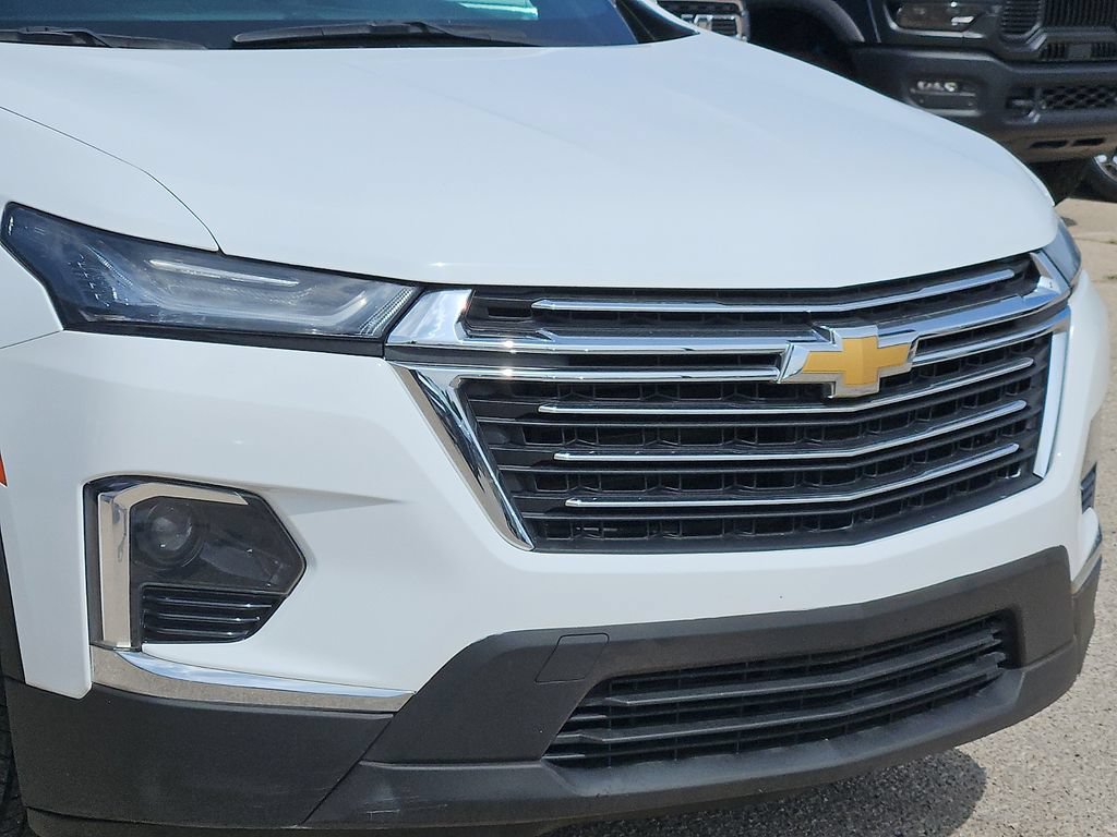 Used 2023 Chevrolet Traverse LT AWD/4WD image 7