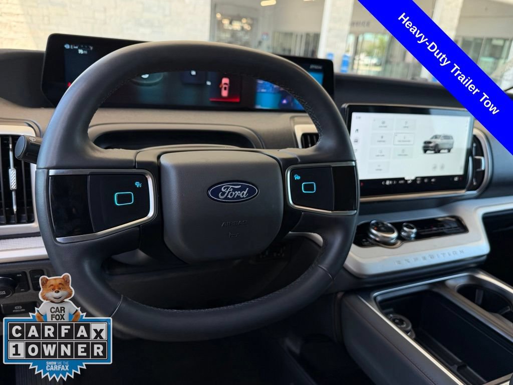 Used 2025 Ford Expedition Max Active AWD/4WD image 11