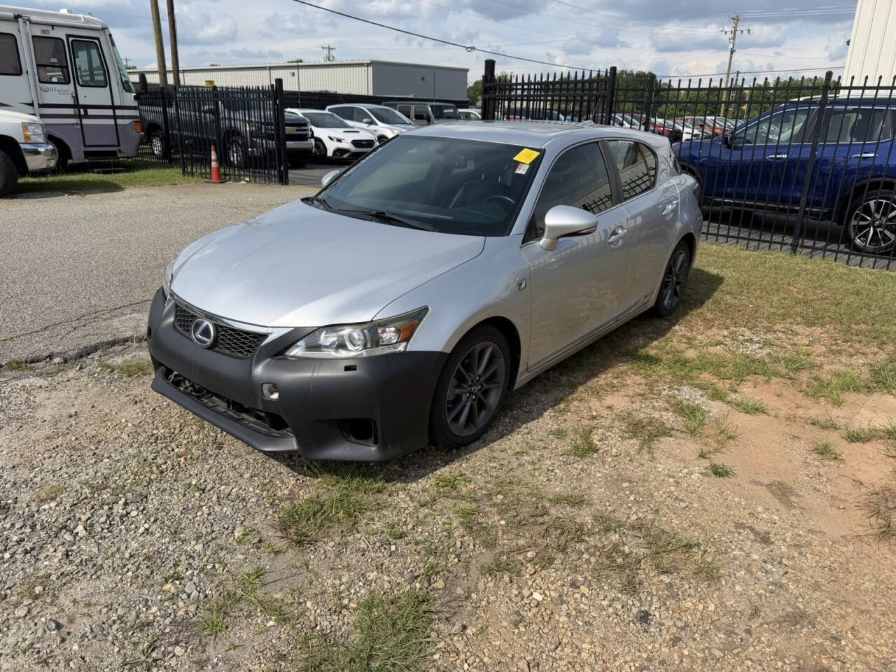Used 2013 Lexus CT 200h w/ Premium Pkg FWD image 1