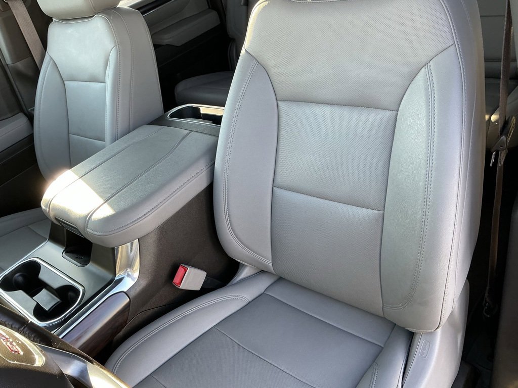 Used 2024 GMC Sierra 3500 SLT w/ SLT Convenience Package image 71