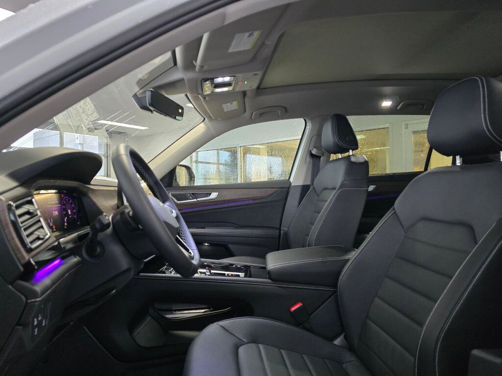 New 2026 Volkswagen Atlas SEL image 18