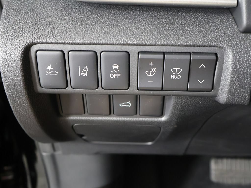 New 2026 Mitsubishi Eclipse Cross SEL AWD/4WD image 36