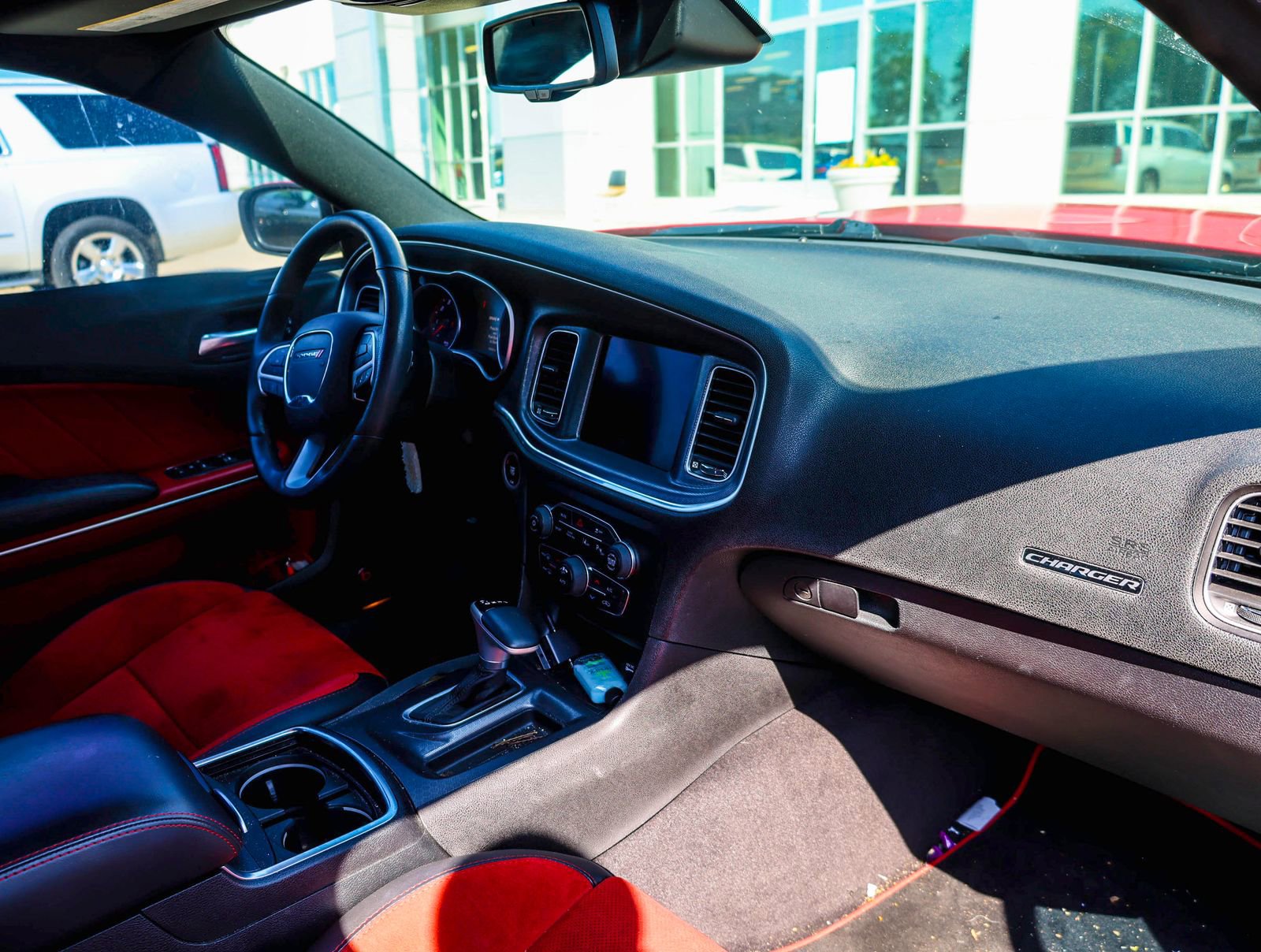 Used 2017 Dodge Charger R/T Scat Pack w/ Technology Group RWD image 3
