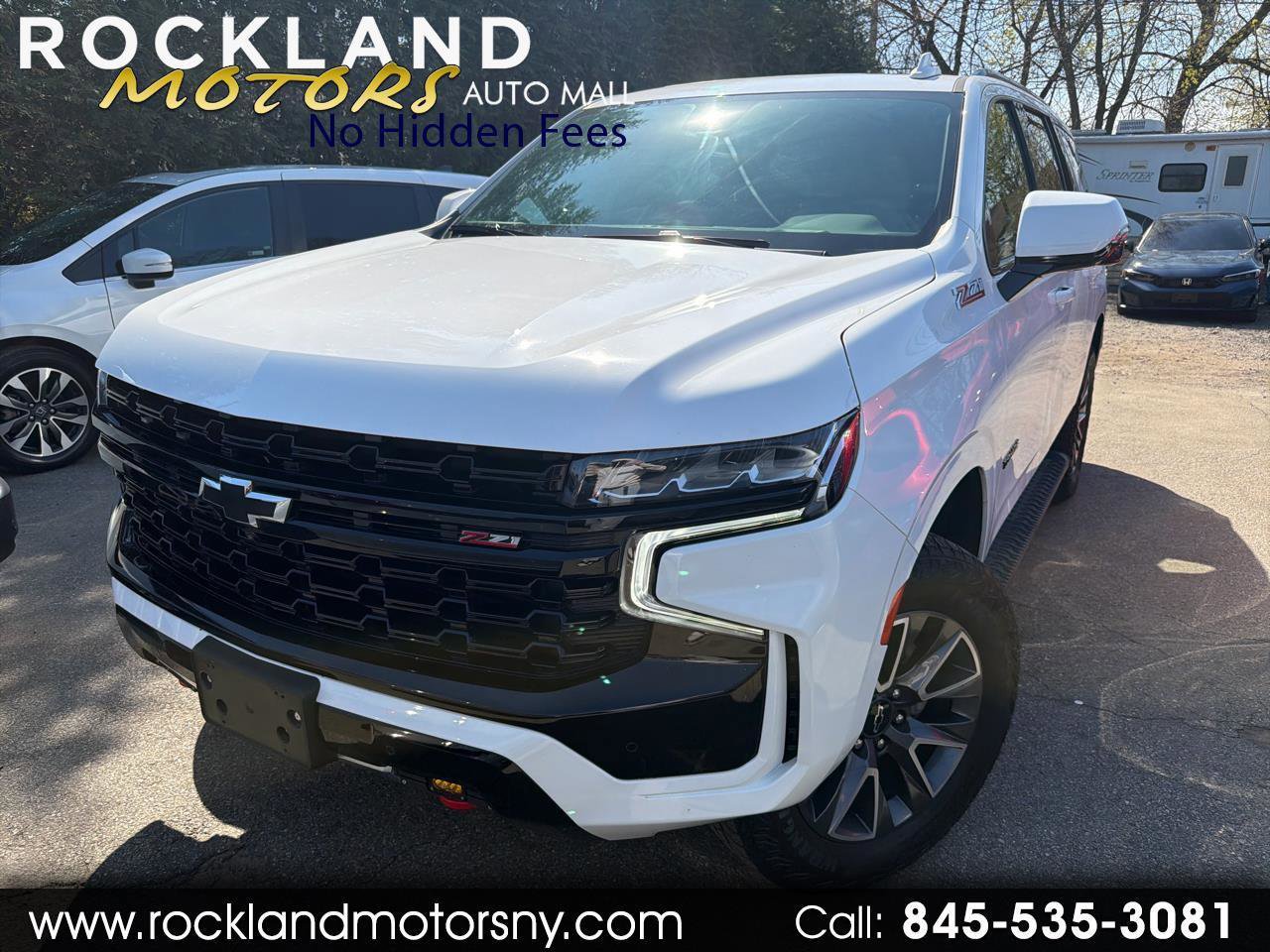 Used 2024 Chevrolet Tahoe Z71 w/ Luxury Package AWD/4WD image 1