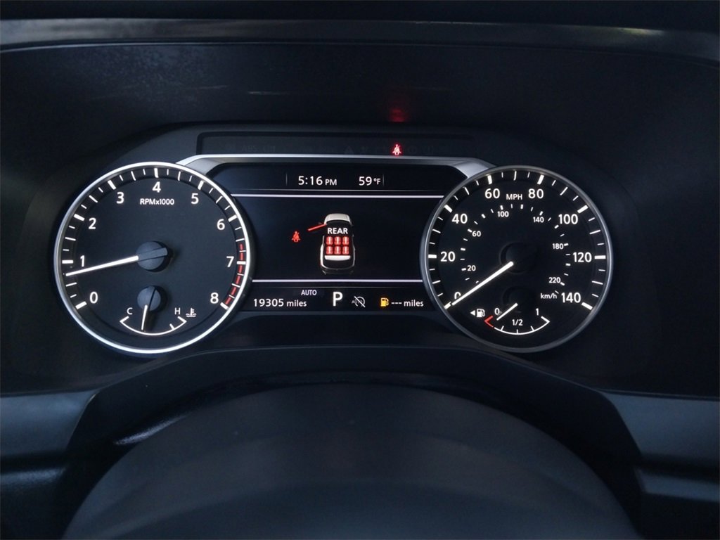 Used 2024 Nissan Pathfinder S image 15