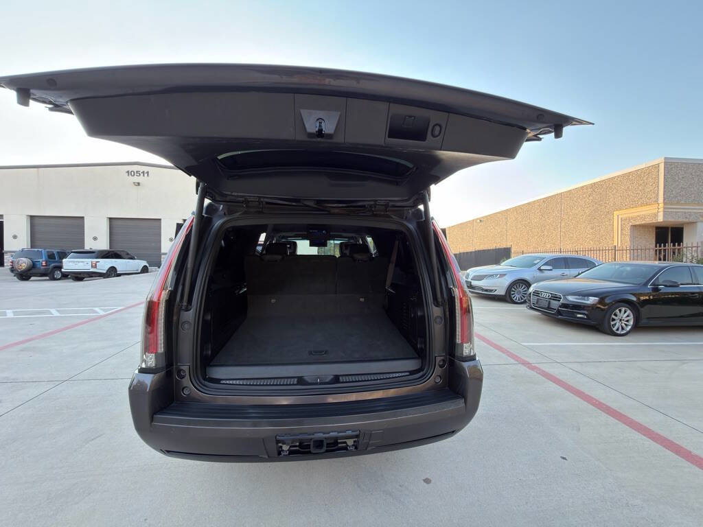 Used 2016 Cadillac Escalade ESV Platinum AWD/4WD image 23