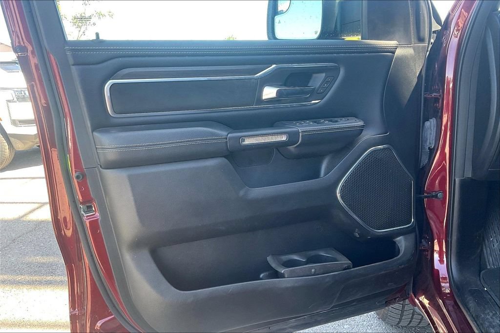 Used 2025 RAM 1500 Laramie AWD/4WD image 23