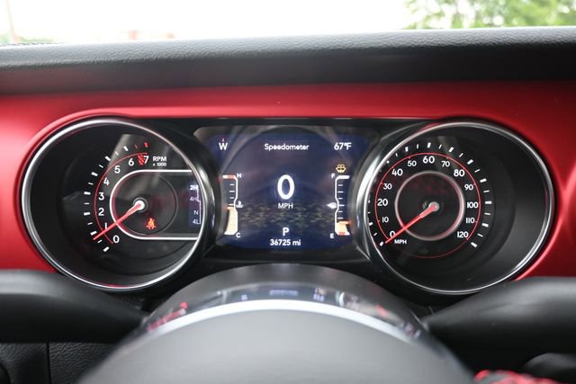 Used 2021 Jeep Gladiator Rubicon w/ Cold Weather Group AWD/4WD image 43