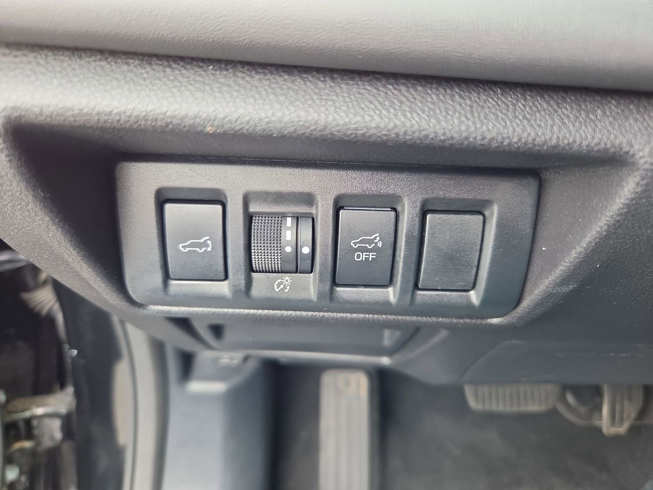 Used 2024 Subaru Outback Limited AWD/4WD image 31
