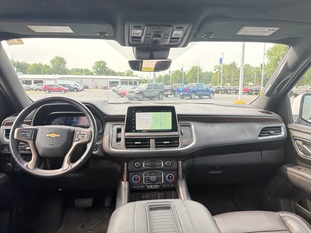 Used 2023 Chevrolet Suburban High Country AWD/4WD image 24