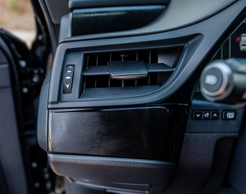 Used 2023 Lexus ES 350 w/ Premium Package FWD image 18