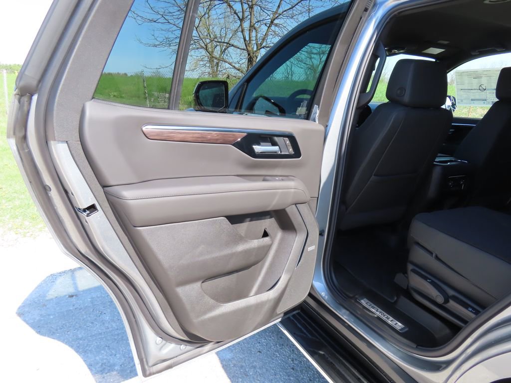 New 2026 Chevrolet Tahoe LT w/ Comfort Package AWD/4WD image 29