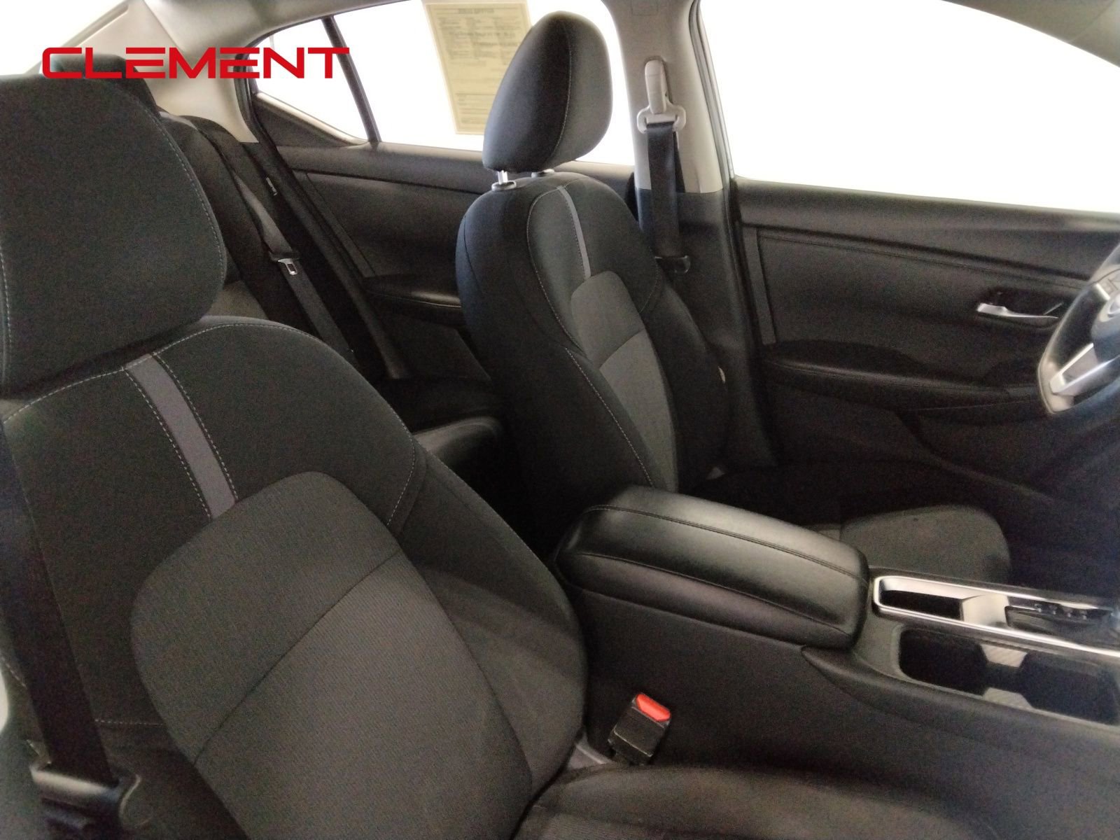 Used 2024 Nissan Sentra SV FWD image 36