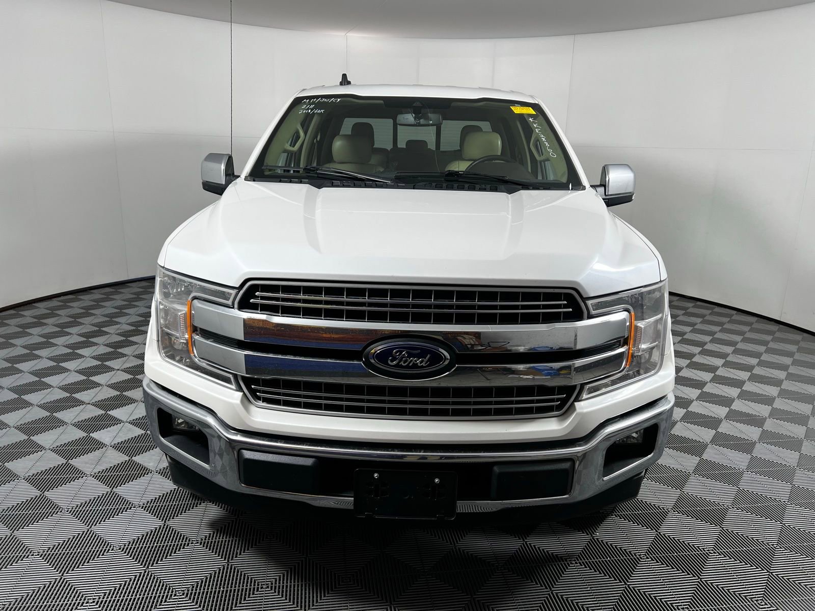 Used 2019 Ford F150 Lariat image 2