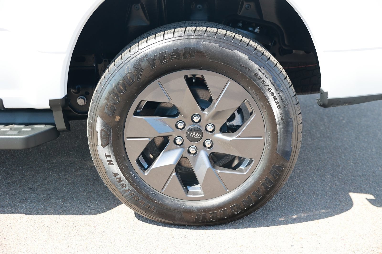 Used 2024 Ford F150 Lightning Flash AWD/4WD image 13