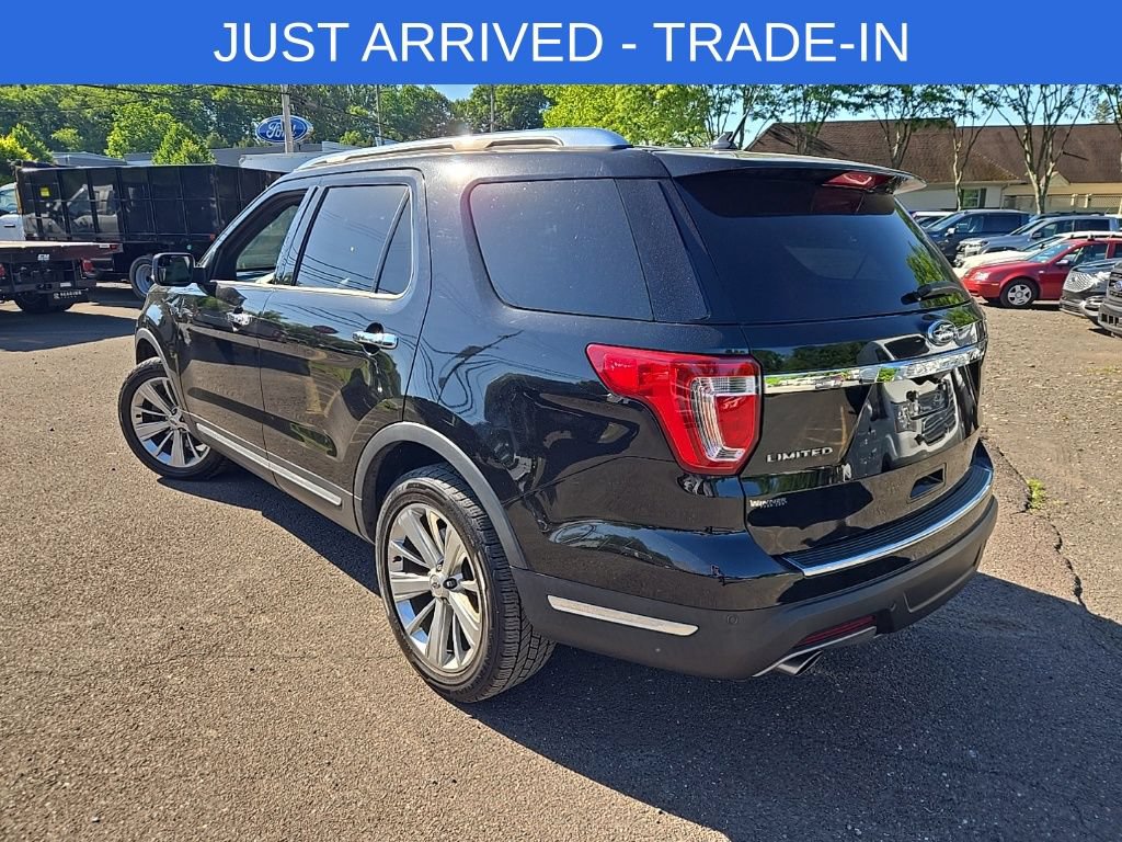 Certified 2018 Ford Explorer Limited AWD/4WD image 7
