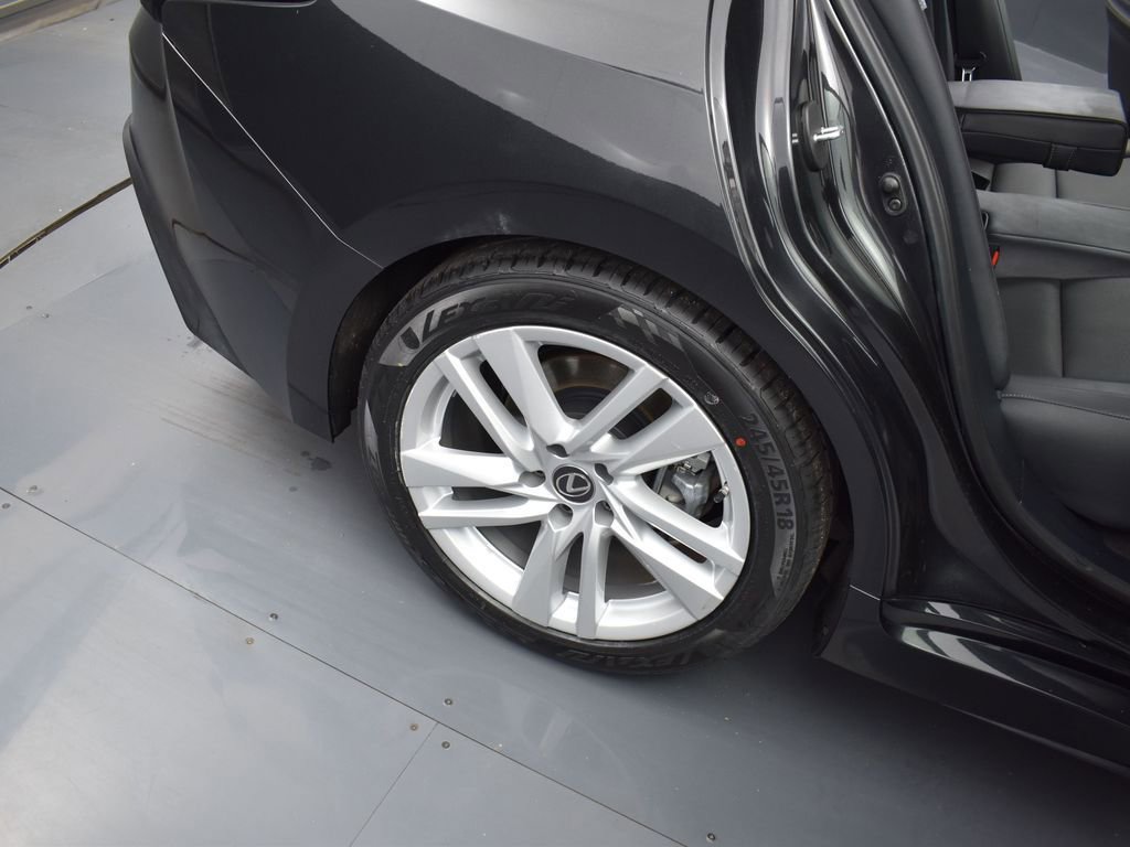 Used 2021 Lexus IS 300 w/ Comfort Package image 27