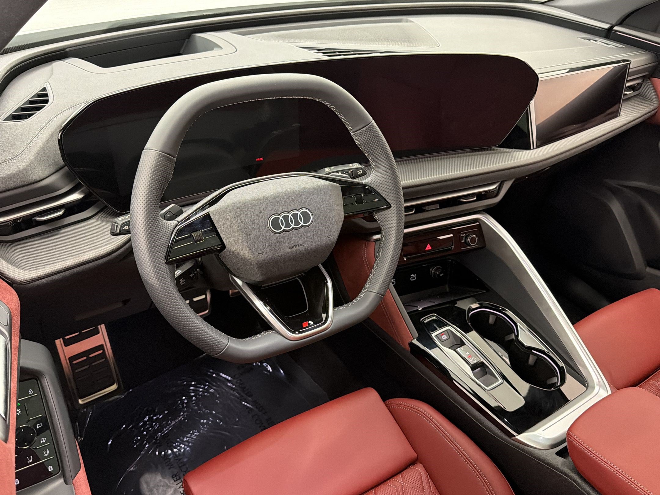 New 2026 Audi SQ5 Prestige AWD/4WD image 4