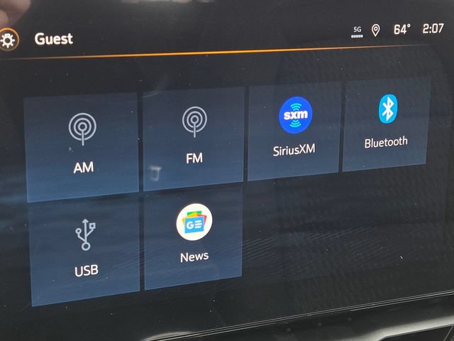 New 2026 Chevrolet Equinox LT w/ Safety and Technology Package FWD image 5
