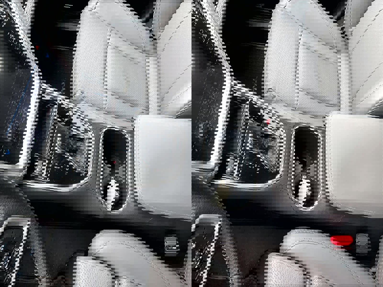 Used 2020 Subaru Legacy Limited image 19