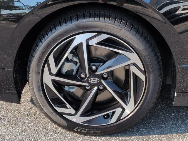 New 2026 Hyundai Sonata SEL FWD image 10