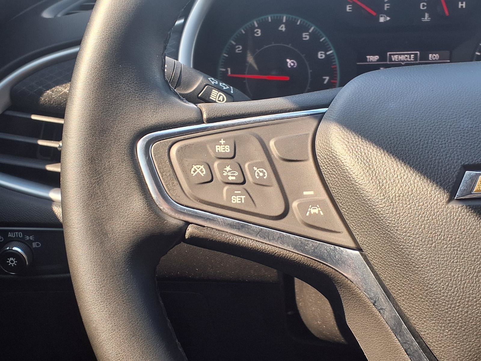 Used 2025 Chevrolet Malibu RS FWD image 14