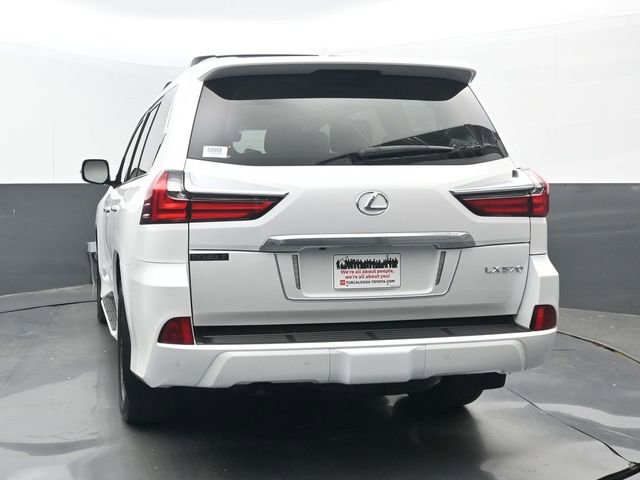 Used 2021 Lexus LX 570 4WD w/ Luxury Package image 24