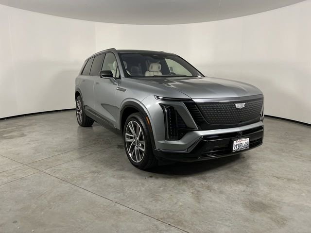 Used 2026 Cadillac Vistiq Sport AWD/4WD image 2