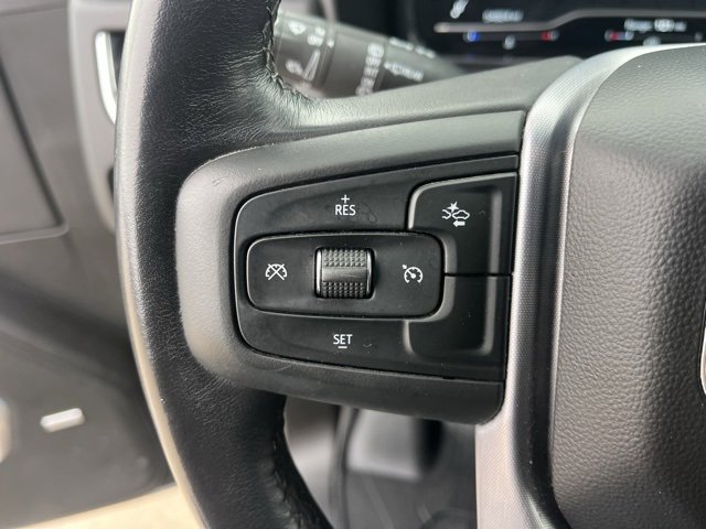 Used 2023 GMC Yukon XL SLT image 18