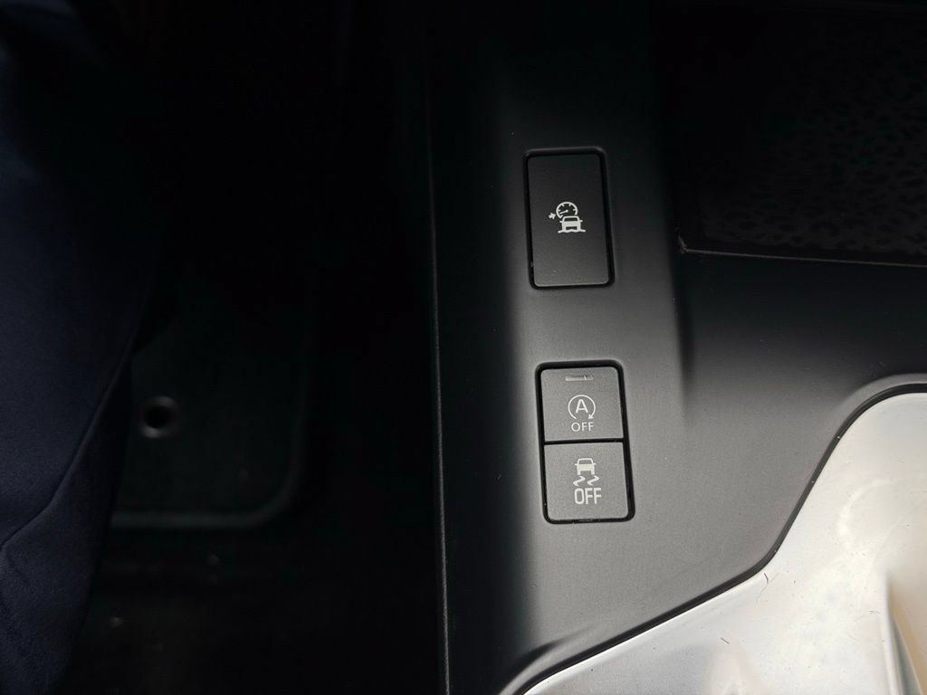 Used 2020 Jaguar E-PACE SE AWD/4WD image 25