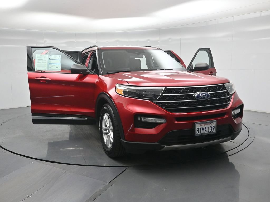 Certified 2021 Ford Explorer XLT image 32