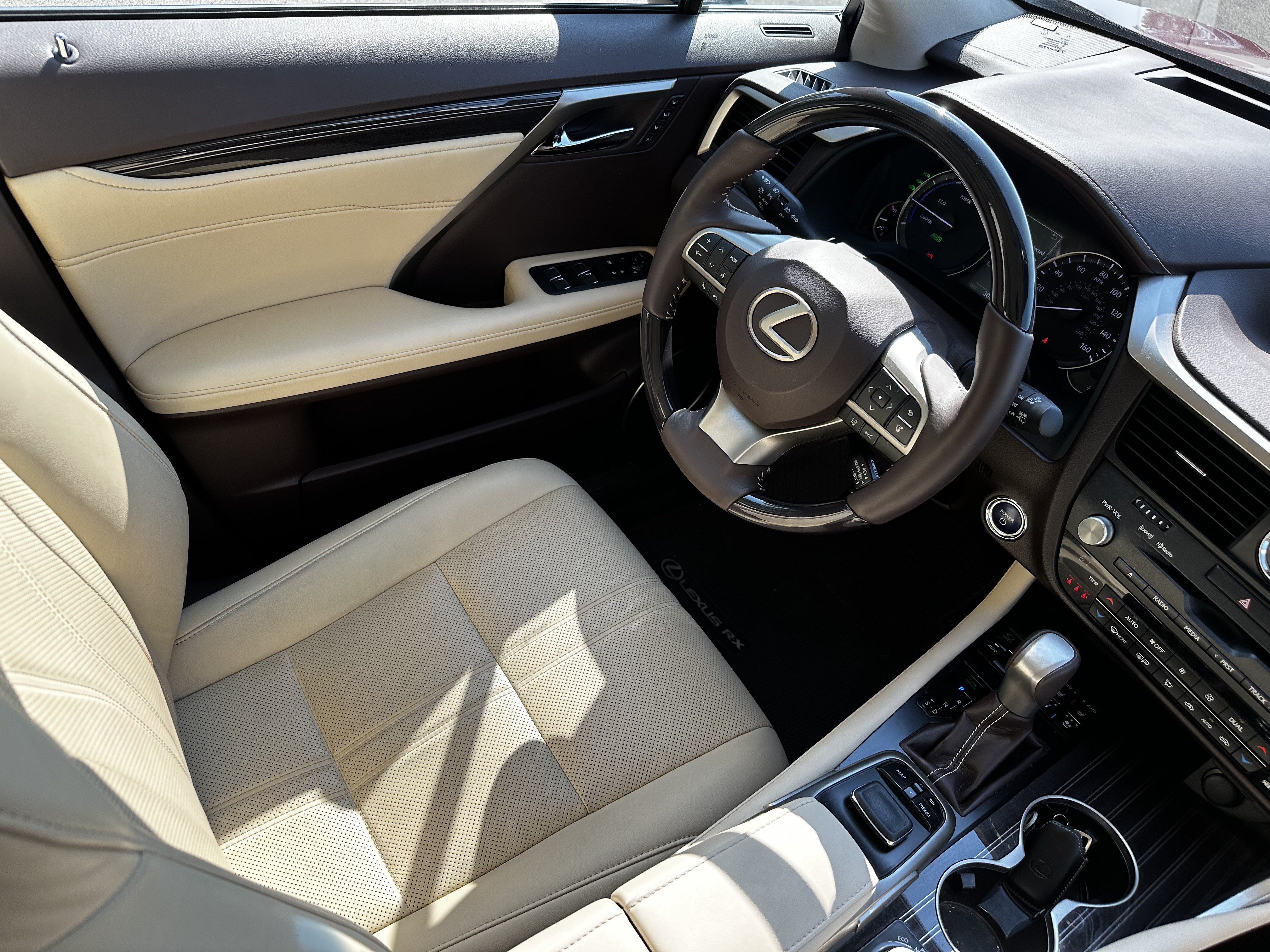 Used 2019 Lexus RX 450h AWD w/ Luxury Package image 9