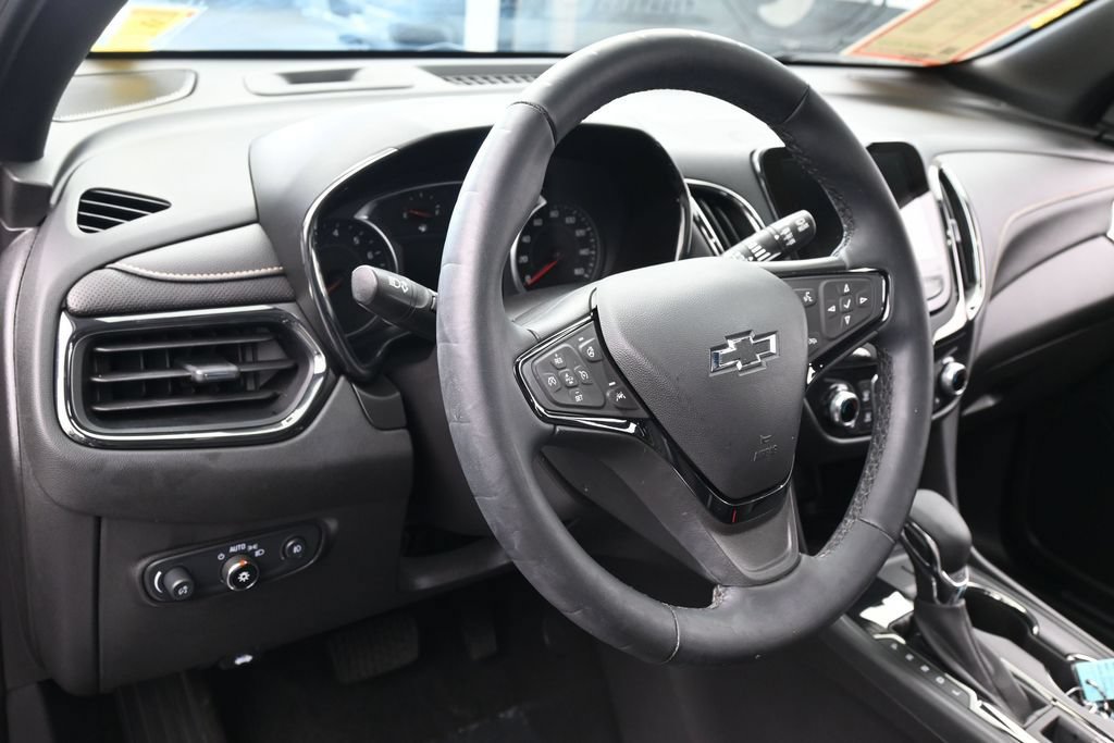 Used 2024 Chevrolet Equinox Premier w/ Redline Edition FWD image 16