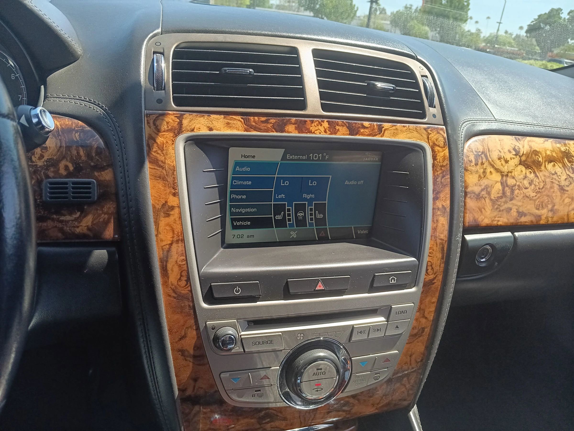 Used 2009 Jaguar XK Convertible image 26