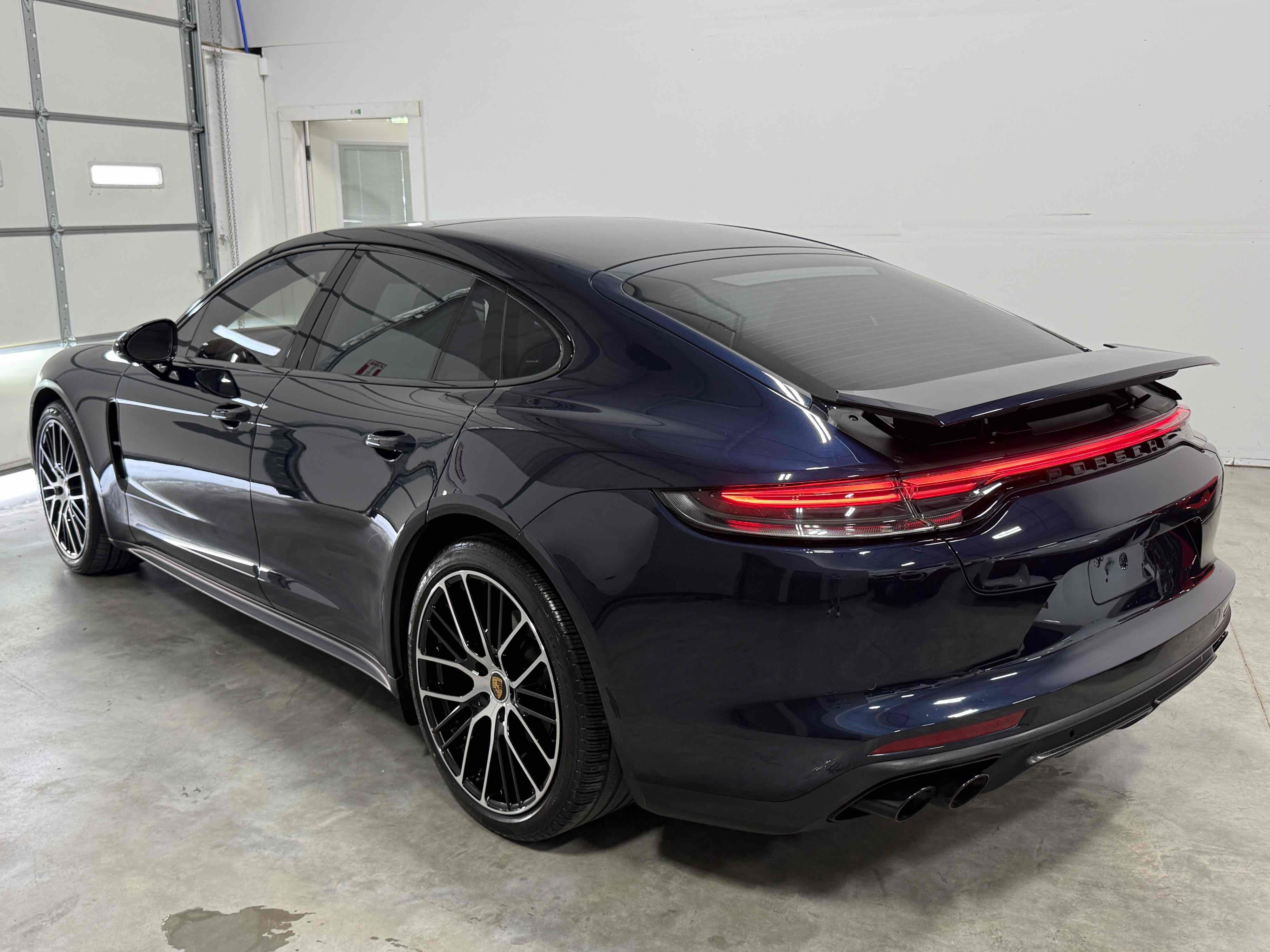 Used 2022 Porsche Panamera Platinum Edition RWD image 47