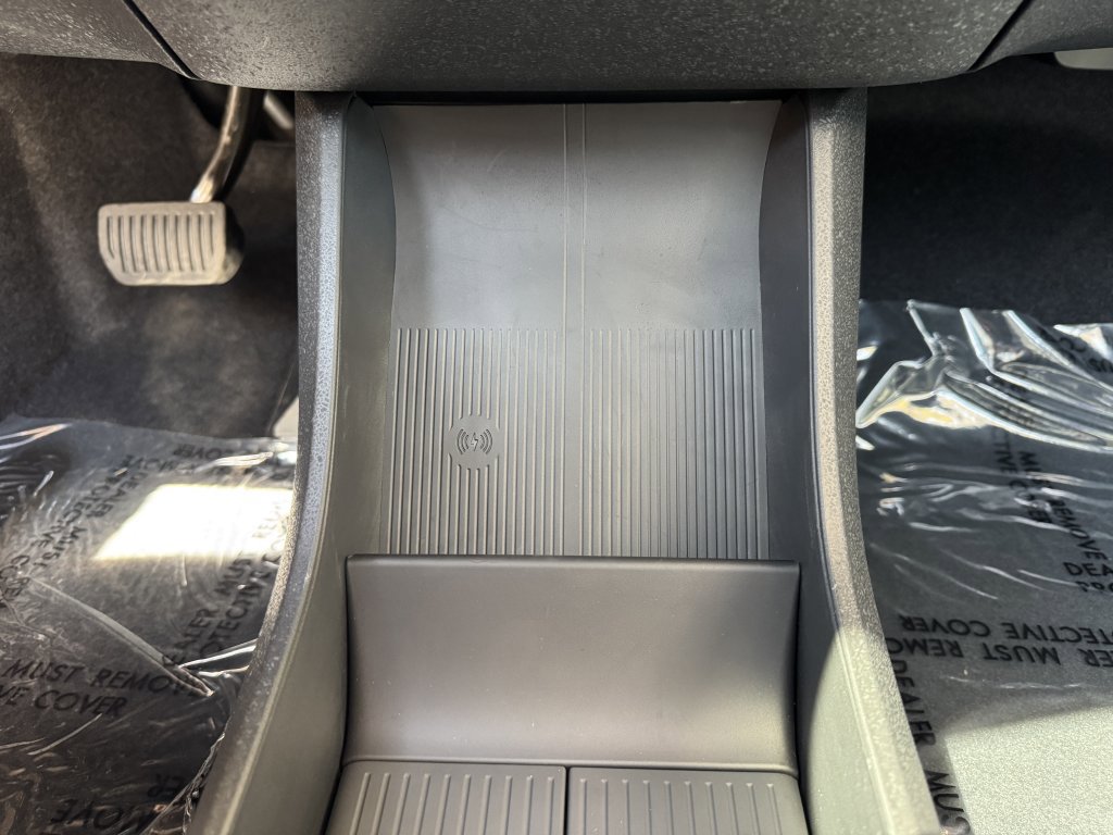 Used 2025 Volvo EX30 Ultra image 22