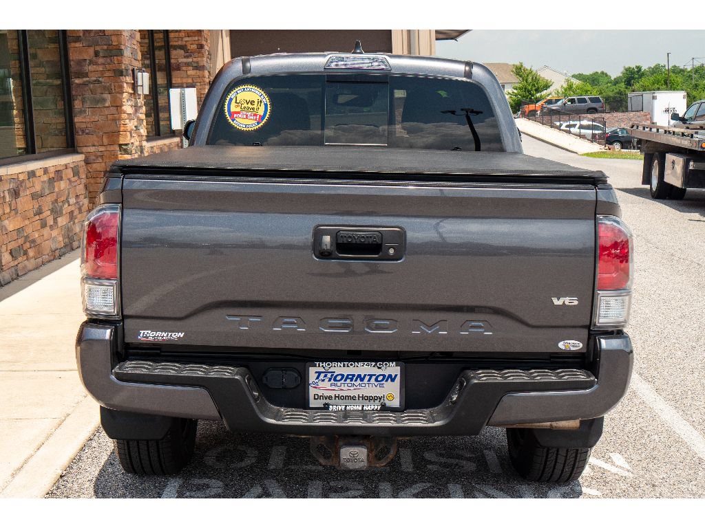 Used 2020 Toyota Tacoma 4x4 Double Cab image 4