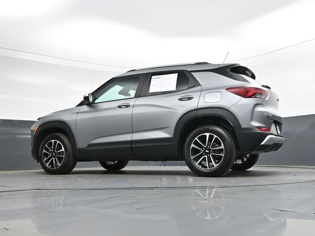 Used 2025 Chevrolet TrailBlazer LT image 37