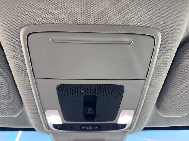 Used 2025 Honda CR-V EX-L image 30